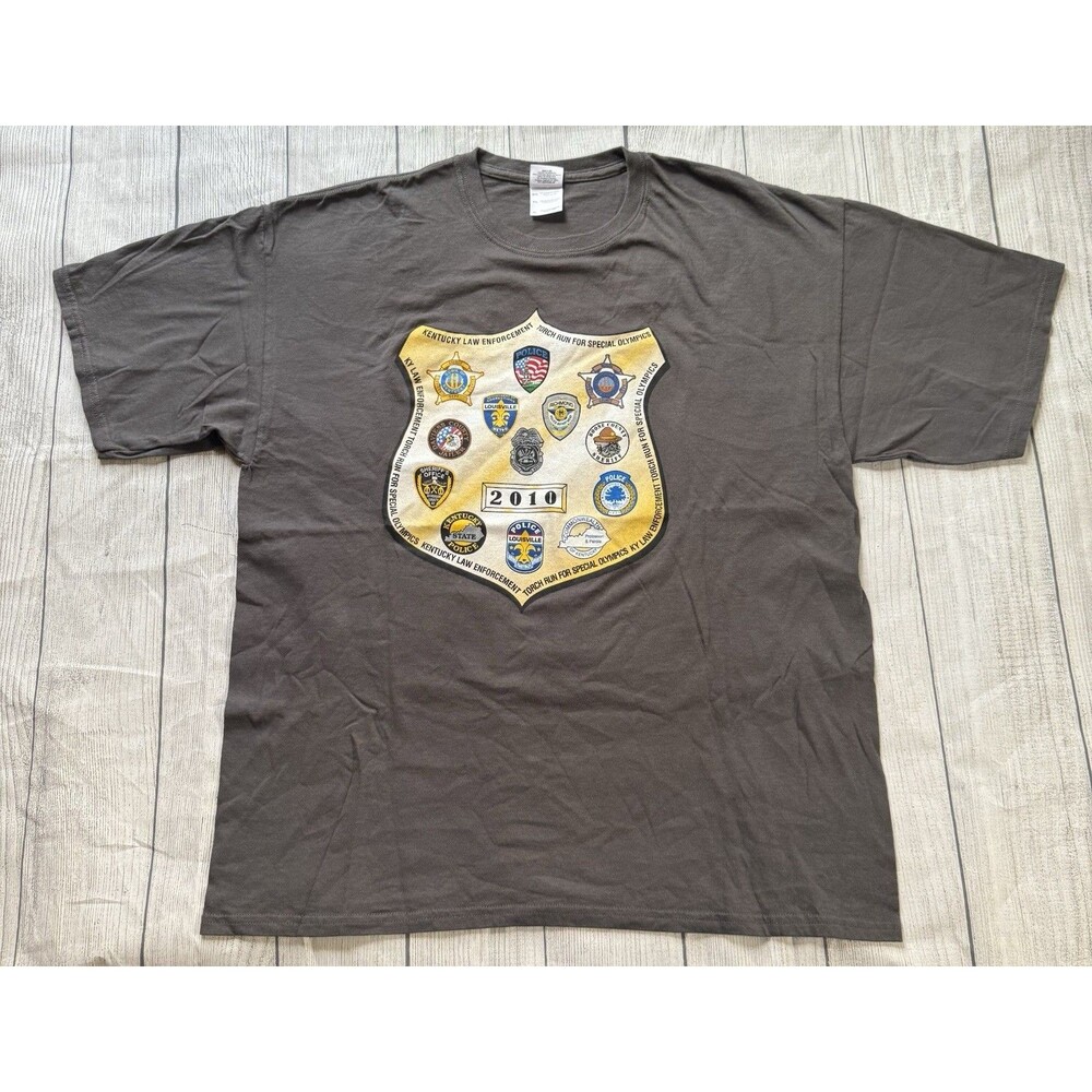 Kentucky Law Enforcement Special Olympics 2010 Badge Graphic T Shirt Size XL